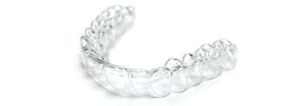 invisible-retainer-gum-shield-derry-orthodontist-derry